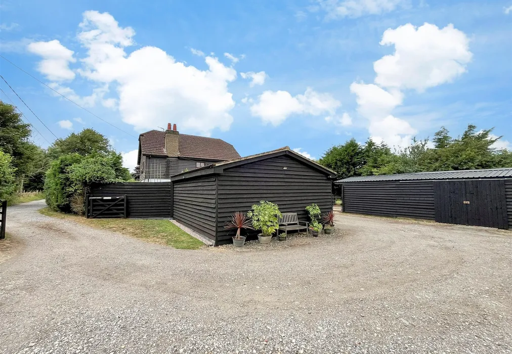 Driveway/Outbuildings - Rhodes Minnis, Canterbury, Kent - Wards of Kent