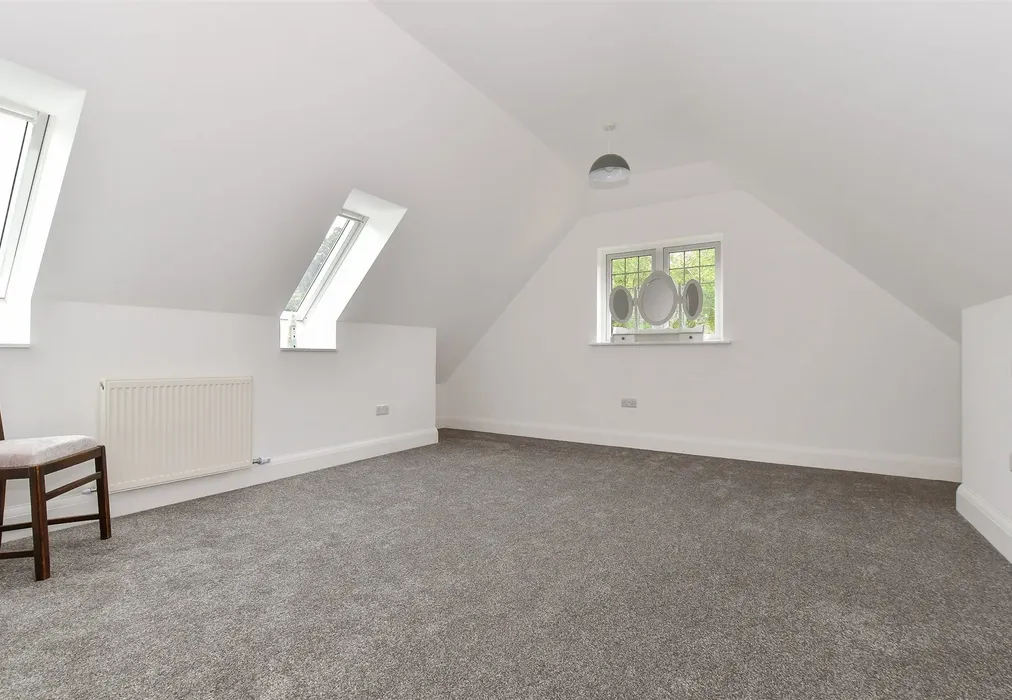 Bedroom 4 - Hillway Road, Bembridge, Isle of Wight - Wards of Kent