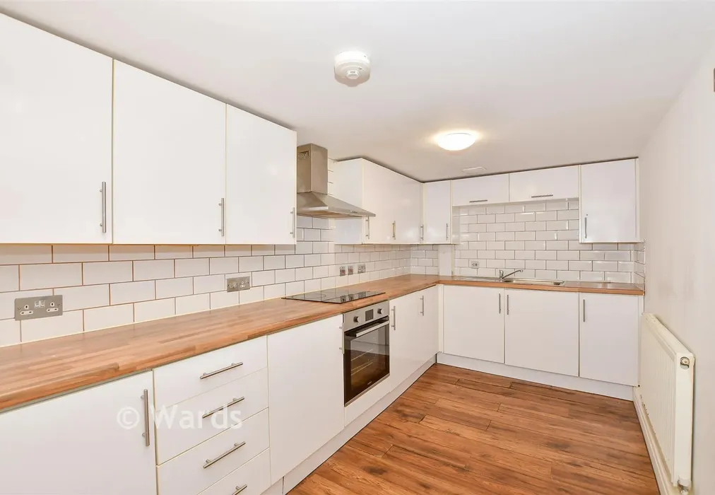 Kitchen - Balmoral Road, Gillingham, Kent - Wards of Kent