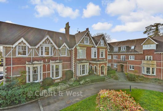 Massetts Road, Horley, Surrey - Wards of Kent