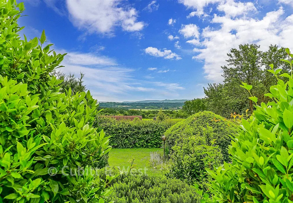 Views To Front - Southdowns Park, Haywards Heath, West Sussex - Wards of Kent
