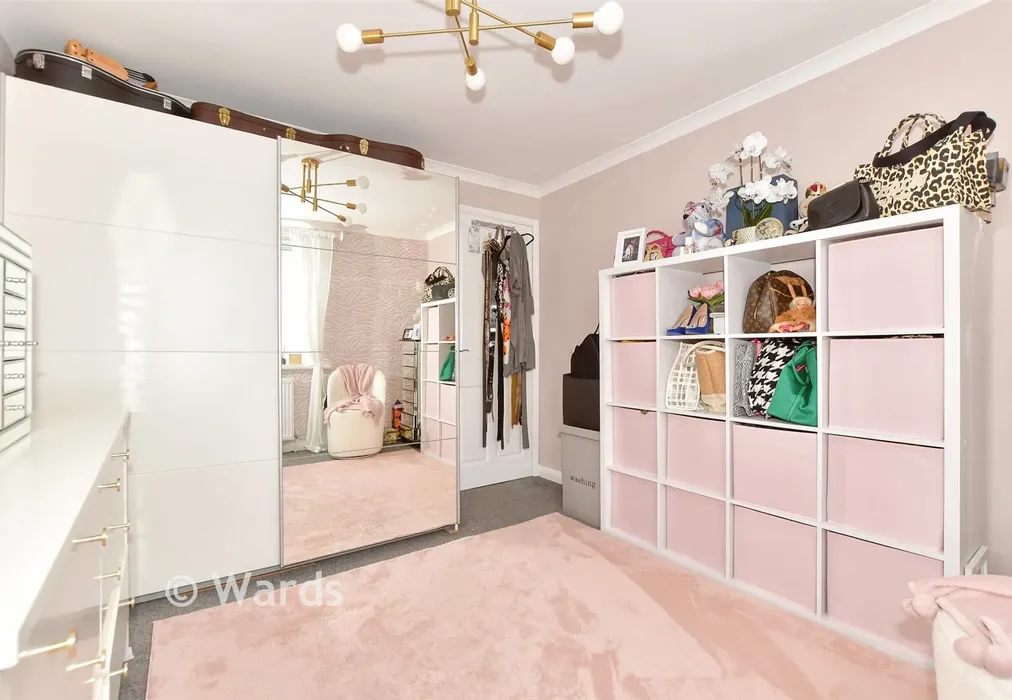 Bedroom 1 - Dover Road, Walmer, Deal, Kent - Wards of Kent