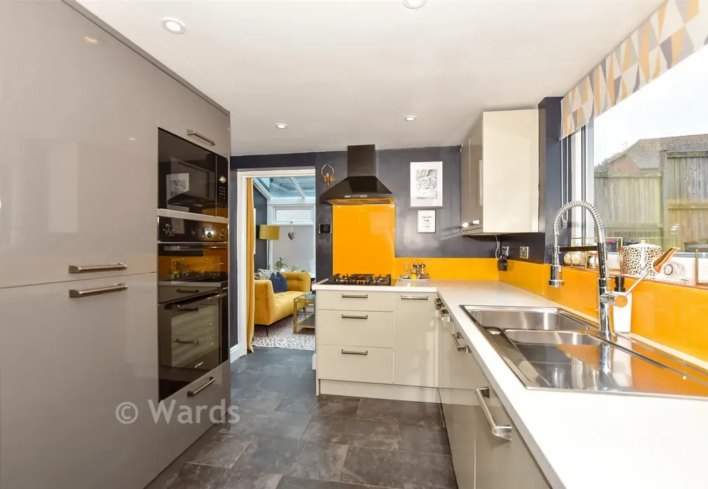 Kitchen - Dover Road, Walmer, Deal, Kent - Wards of Kent