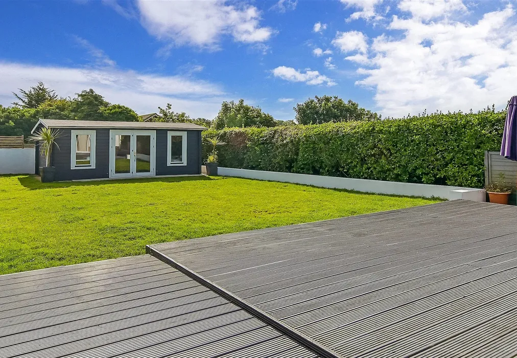 Rear Garden - The Ridgway, Woodingdean, Brighton, East Sussex - Wards of Kent