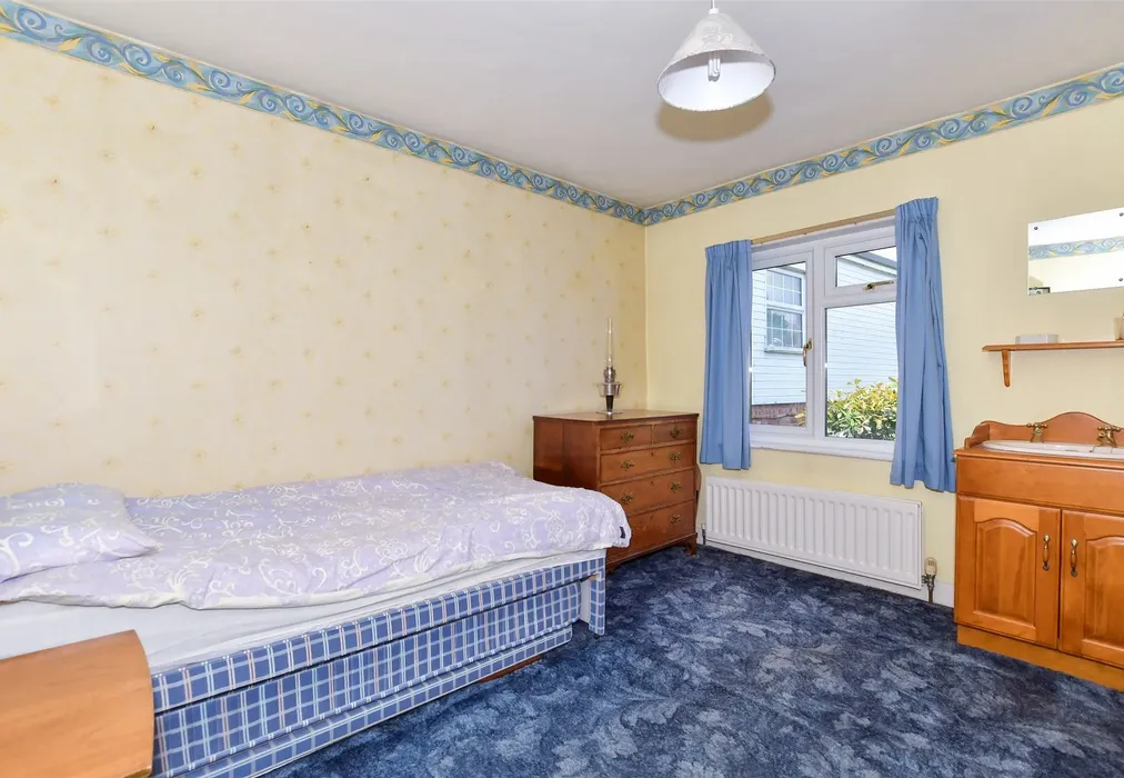 Bedroom 3 - Maidstone Road, Maidstone, Kent - Wards of Kent