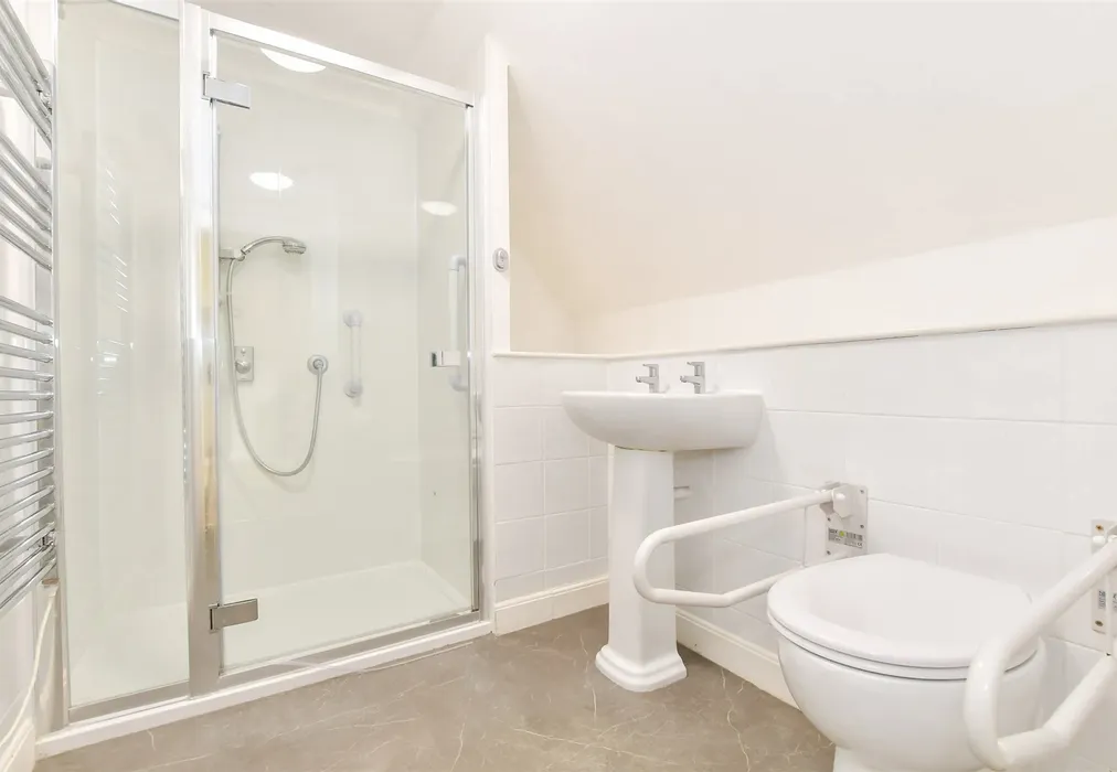 Shower Room - Chapel Road, Hothfield, Ashford, Kent - Wards of Kent
