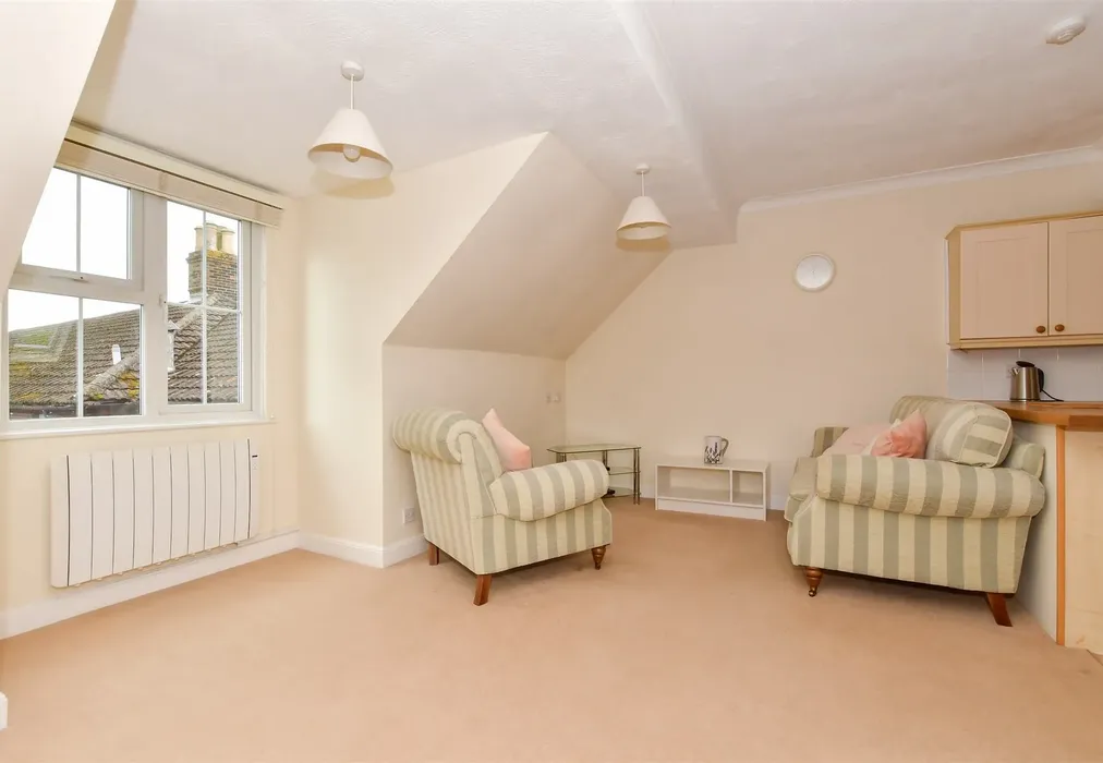 Lounge/Dining Area - Chapel Road, Hothfield, Ashford, Kent - Wards of Kent