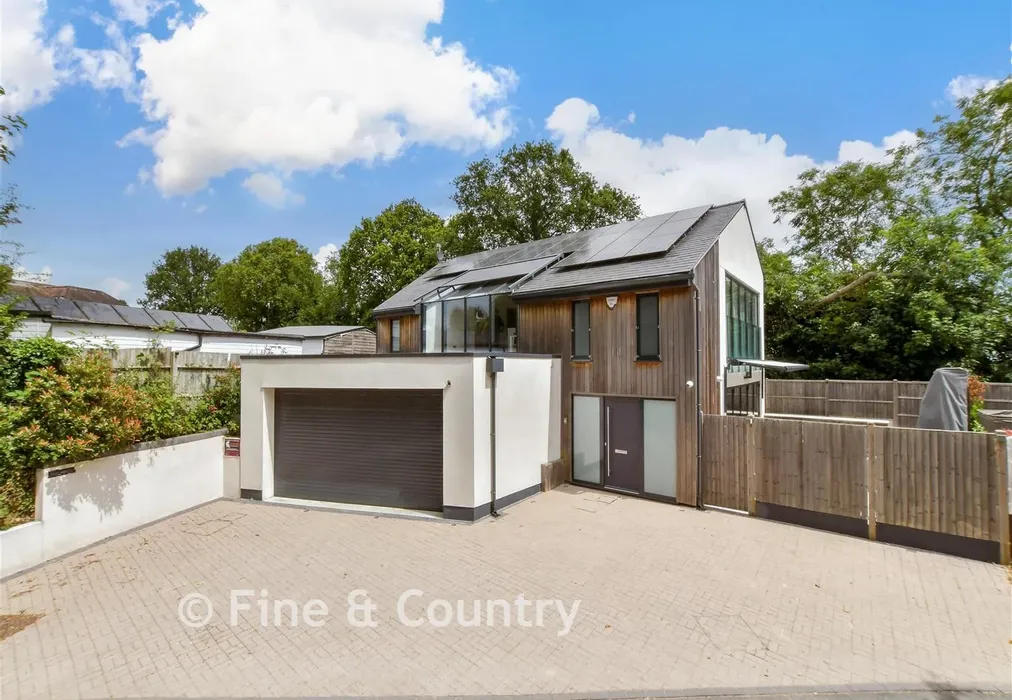 Front - New Road, Lambourne End, Essex - Wards of Kent