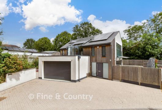 New Road, Lambourne End, Essex - Wards of Kent