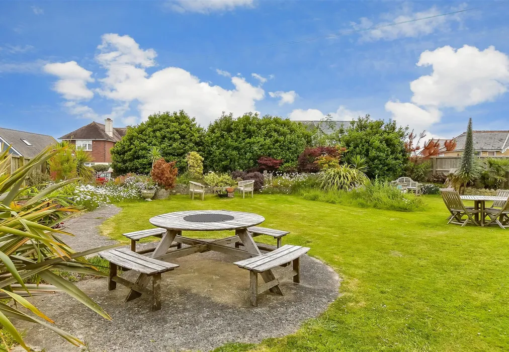 Rear Garden - Queens Road, Shanklin, Isle of Wight - Wards of Kent