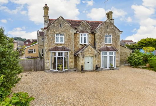 Queens Road, Shanklin, Isle of Wight - Wards of Kent
