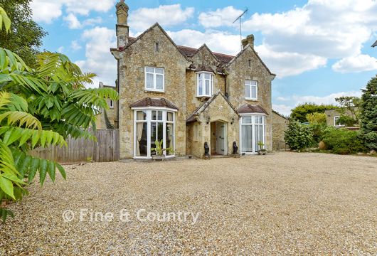Queens Road, Shanklin, Isle of Wight - Wards of Kent