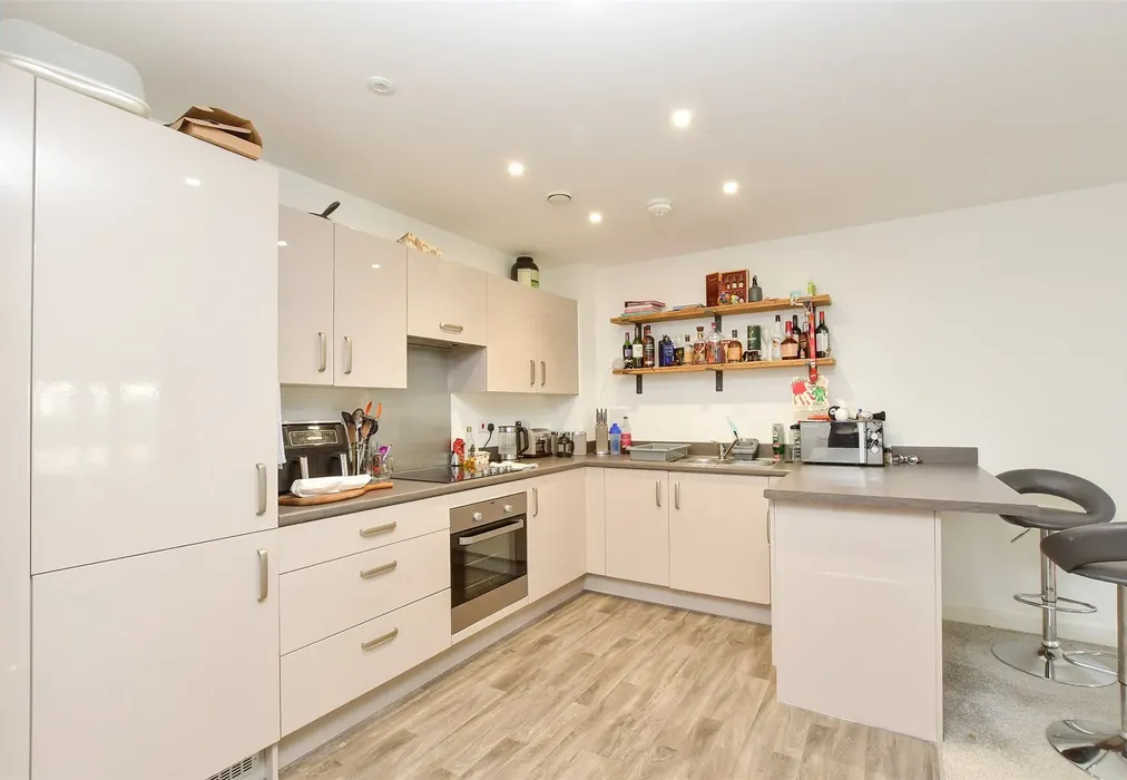 Lounge/Kitchen/Diner - Springhead Road, Northfleet, Gravesend, Kent - Wards of Kent