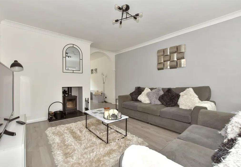 Lounge - Pay Street, Densole, Folkestone, Kent - Wards of Kent