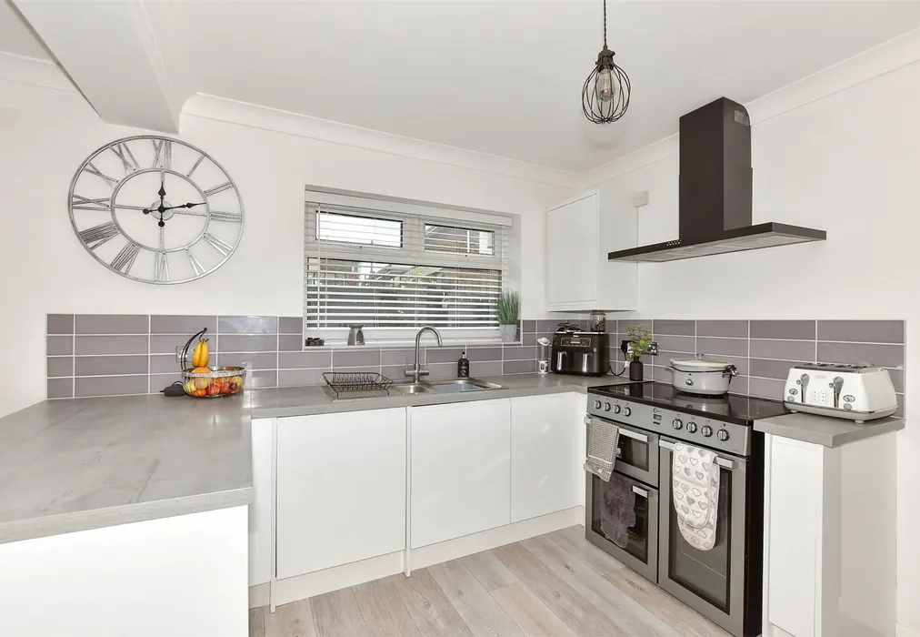 Kitchen/Diner - Pay Street, Densole, Folkestone, Kent - Wards of Kent