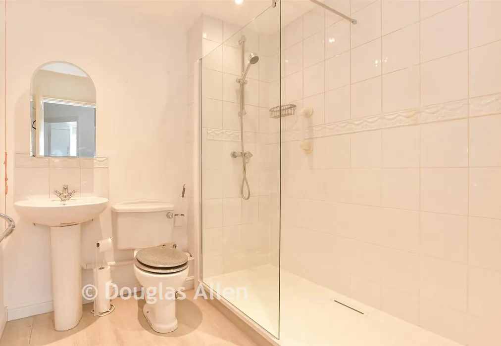 Shower Room - Main Road, Gidea Park, Essex - Wards of Kent