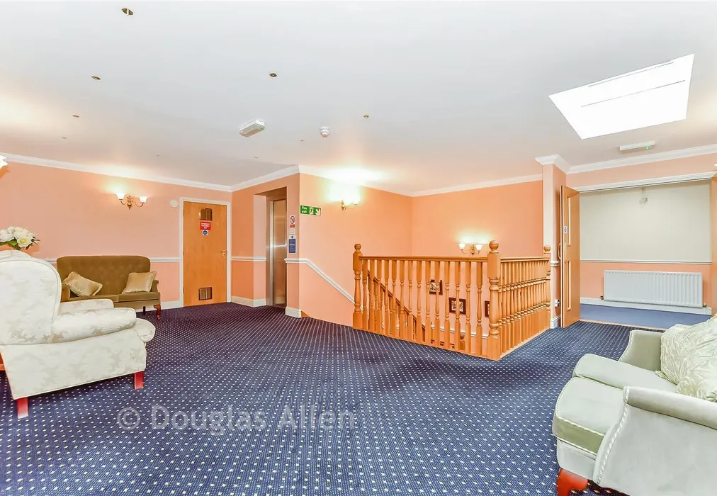 External Feature - Main Road, Gidea Park, Essex - Wards of Kent