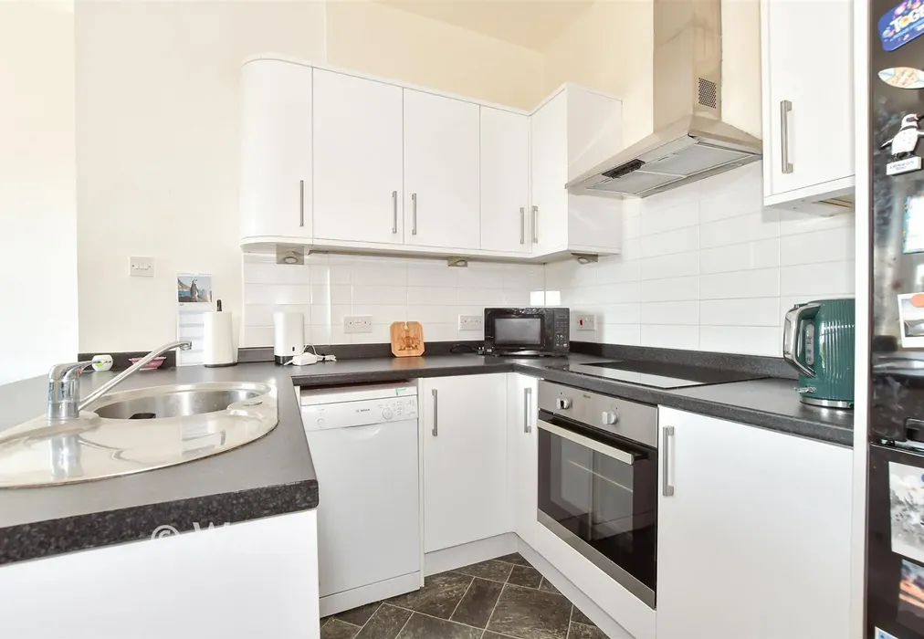 Kitchen - Manor Road, Folkestone, Kent - Wards of Kent