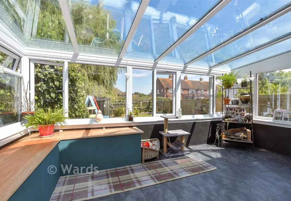 Conservatory - Gosselin Street, Whitstable, Kent - Wards of Kent
