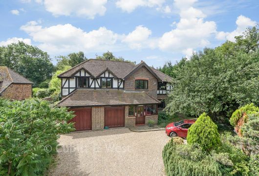 Horley Road, Charlwood, Horley, Surrey - Wards of Kent