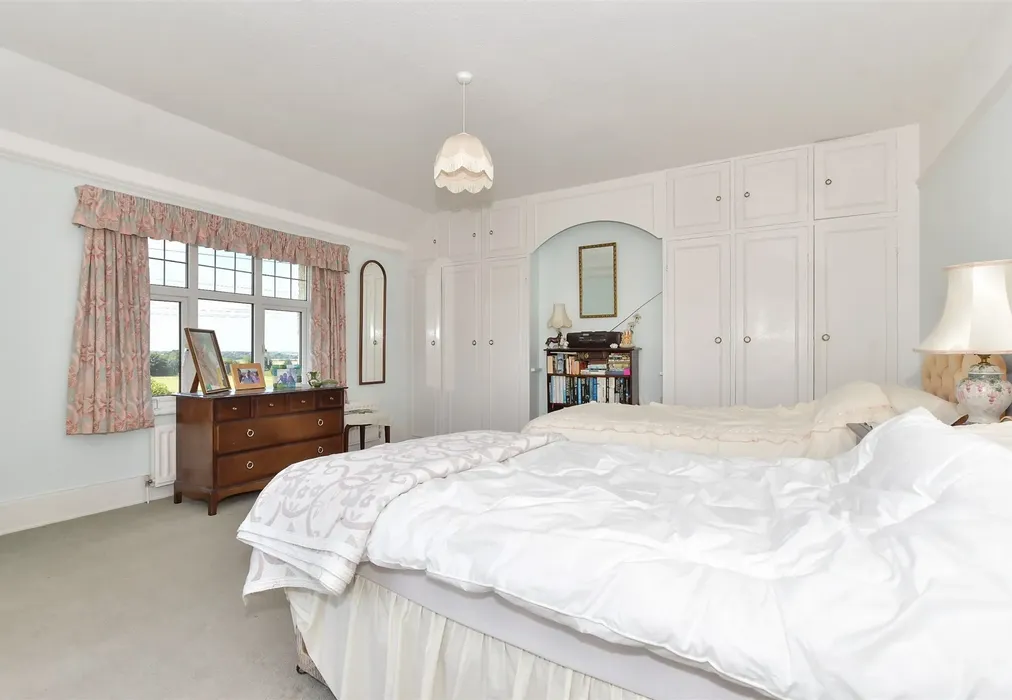 Bedroom 1 - Dover Road, Walmer, Deal, Kent - Wards of Kent