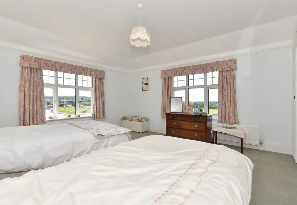 Bedroom 1 - Dover Road, Walmer, Deal, Kent - Wards of Kent