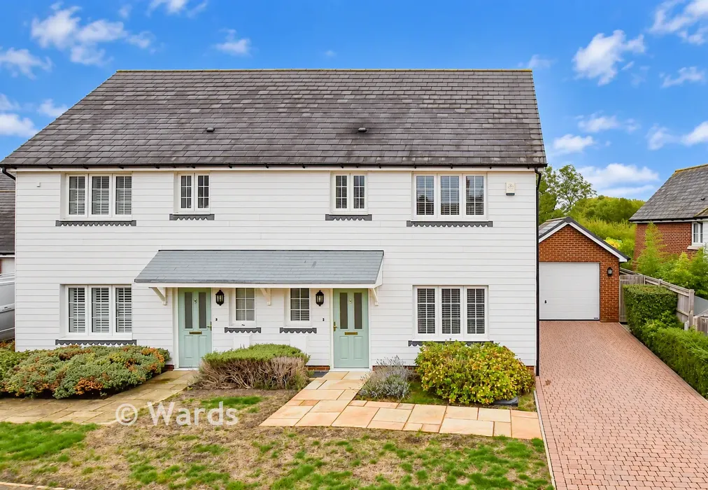 Front - Greensand Meadow, Sutton Valence, Maidstone, Kent - Wards of Kent