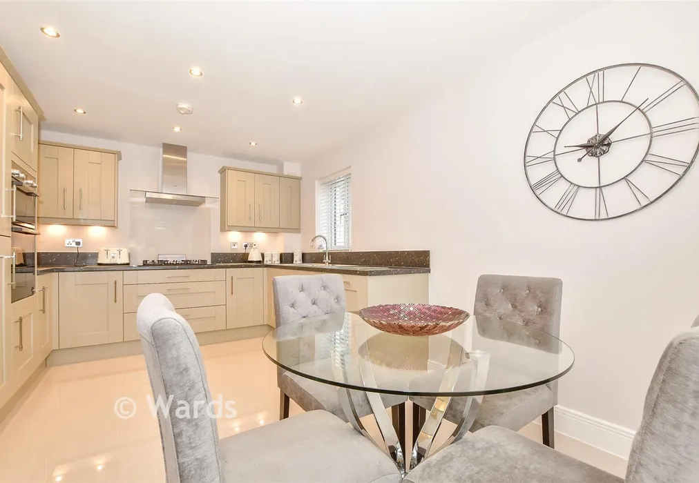 Kitchen/Diner - Greensand Meadow, Sutton Valence, Maidstone, Kent - Wards of Kent
