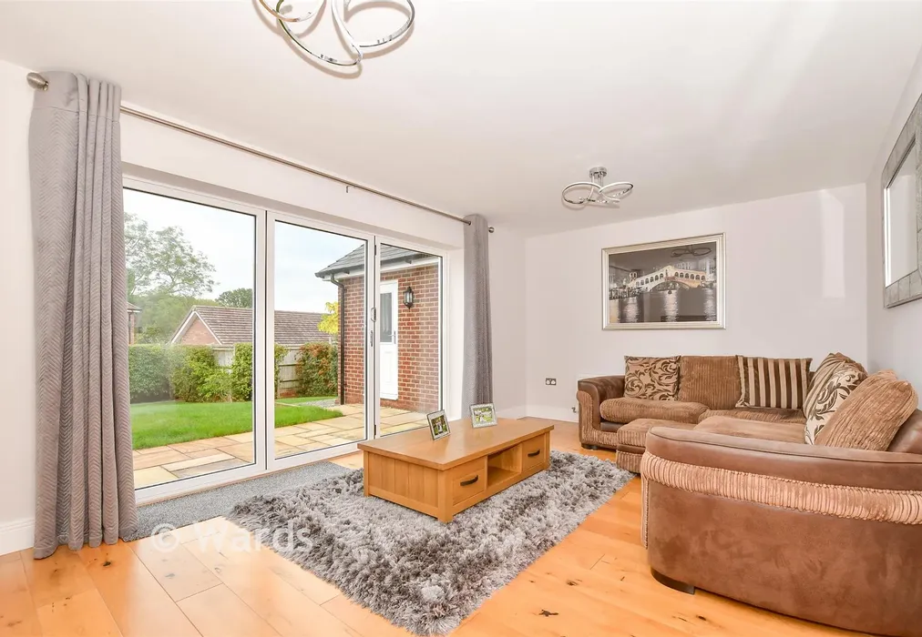 Lounge - Greensand Meadow, Sutton Valence, Maidstone, Kent - Wards of Kent