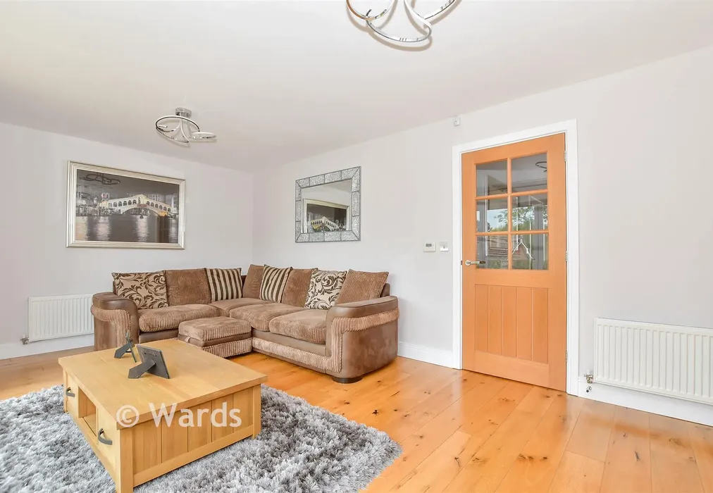 Lounge - Greensand Meadow, Sutton Valence, Maidstone, Kent - Wards of Kent