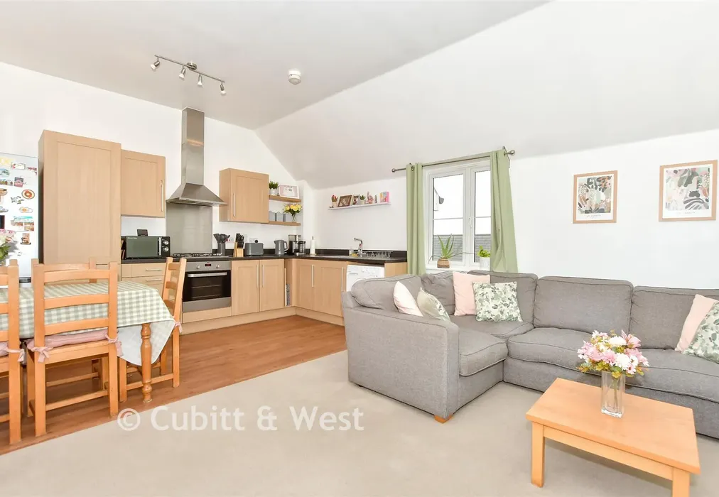 Lounge/Kitchen Diner - Brushwood Grove, Emsworth, Hampshire - Wards of Kent