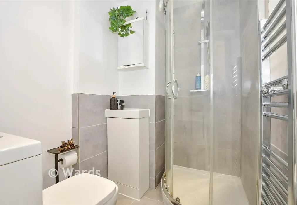 Shower Room - Maidstone Road, Paddock Wood, Tonbridge, Kent - Wards of Kent