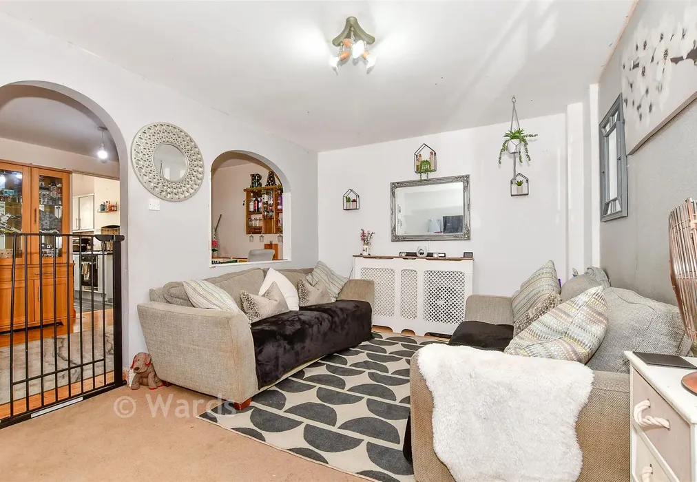 Living Area - Station Road, Herne Bay, Kent - Wards of Kent