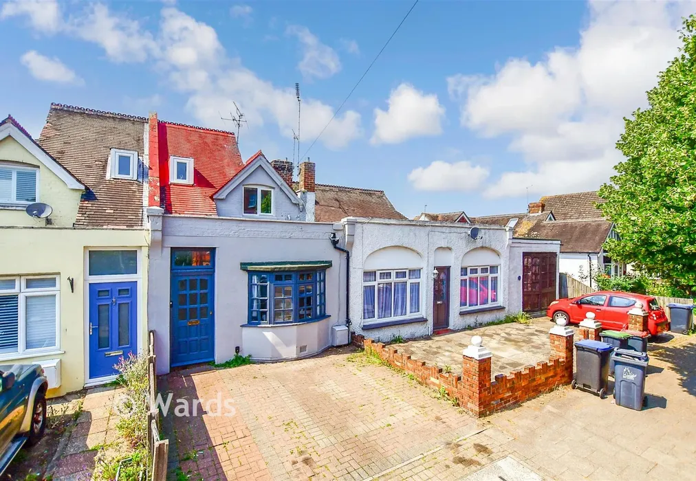 Front Brochure - Station Road, Herne Bay, Kent - Wards of Kent