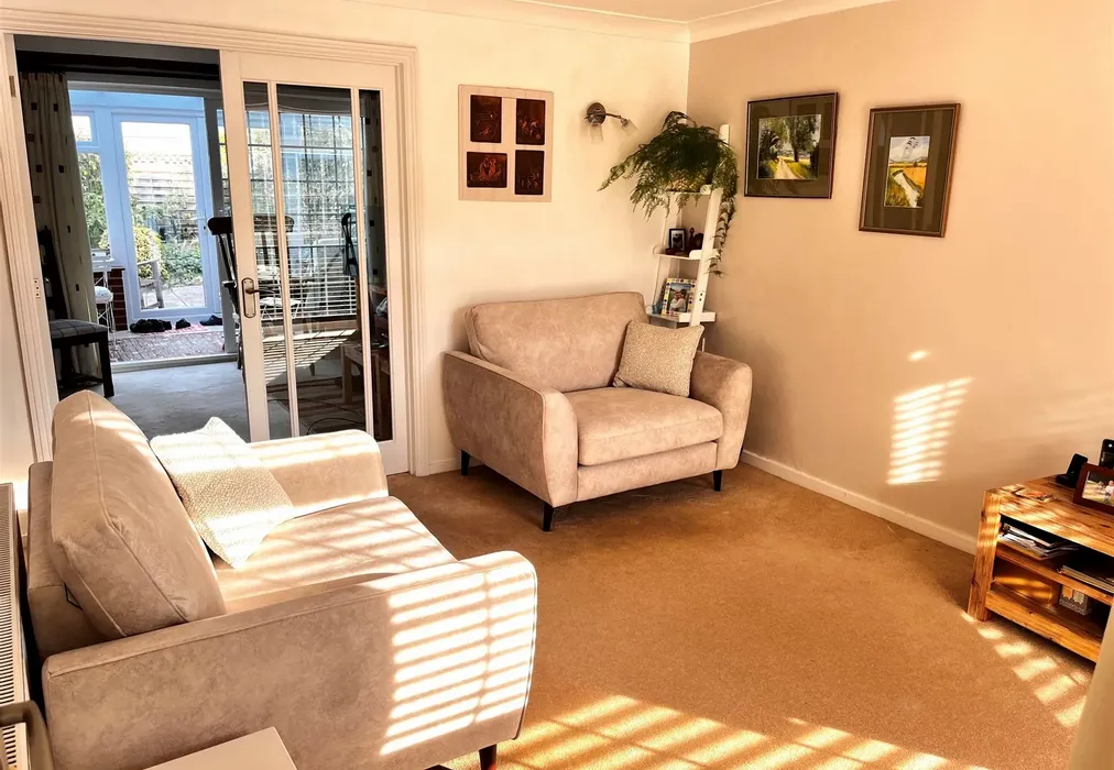 Lounge - Willow Way, Ashington, West Sussex - Wards of Kent