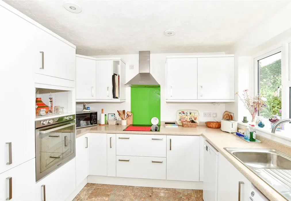 Kitchen - Willow Way, Ashington, West Sussex - Wards of Kent