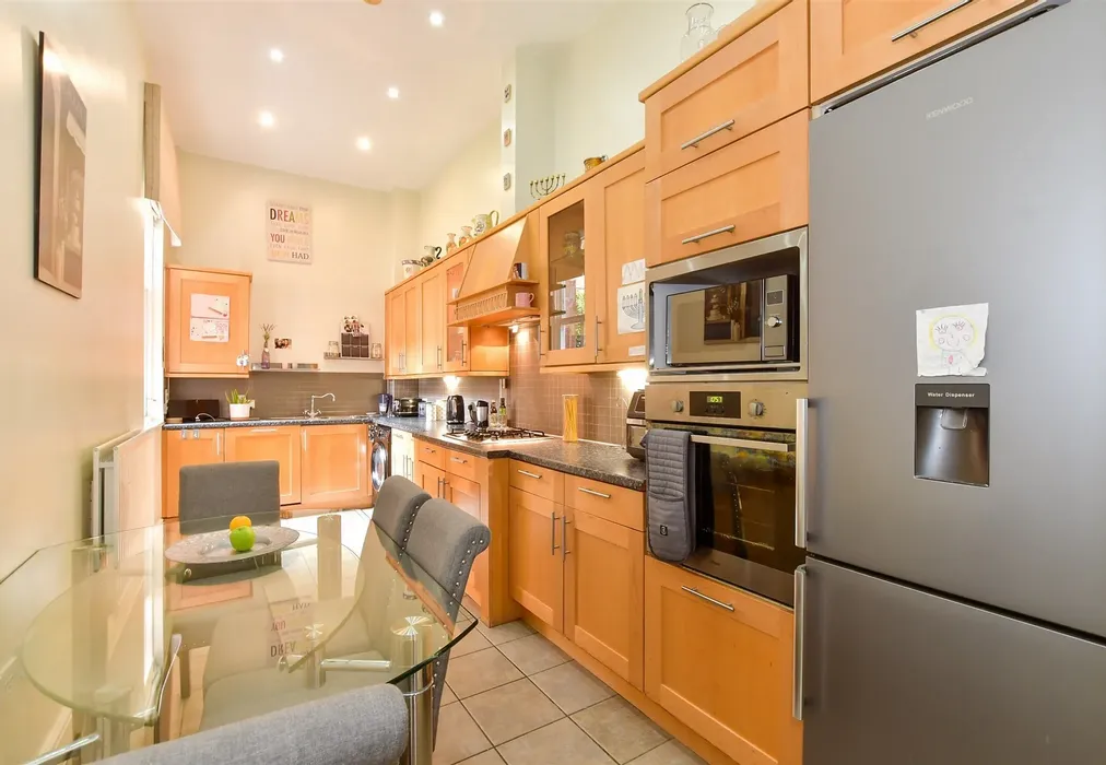 Kitchen - Rosebury Square, Woodford Green, Essex - Wards of Kent