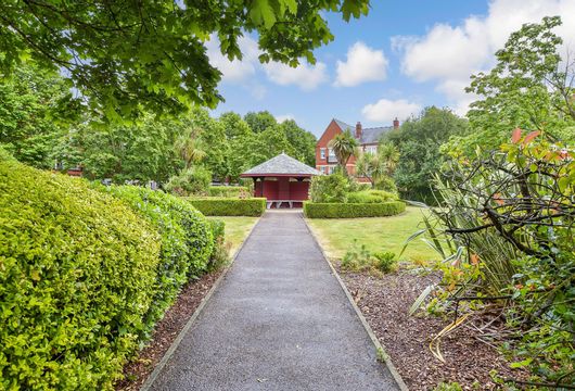 Rosebury Square, Woodford Green, Essex - Wards of Kent