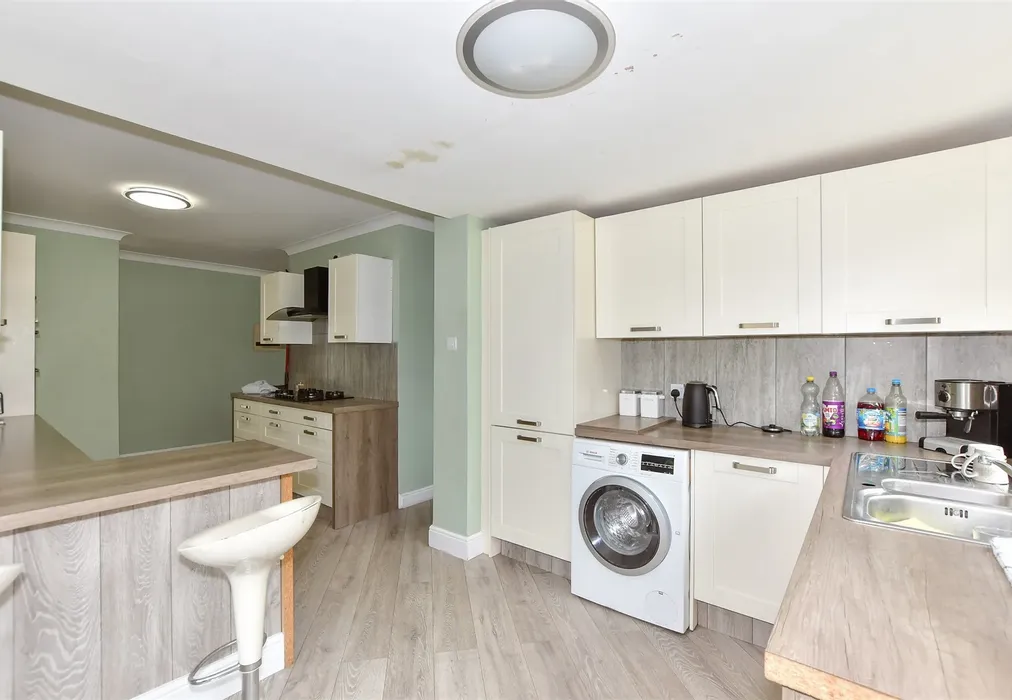 Utility Area - Hythe Road, Dymchurch, Romney Marsh, Kent - Wards of Kent