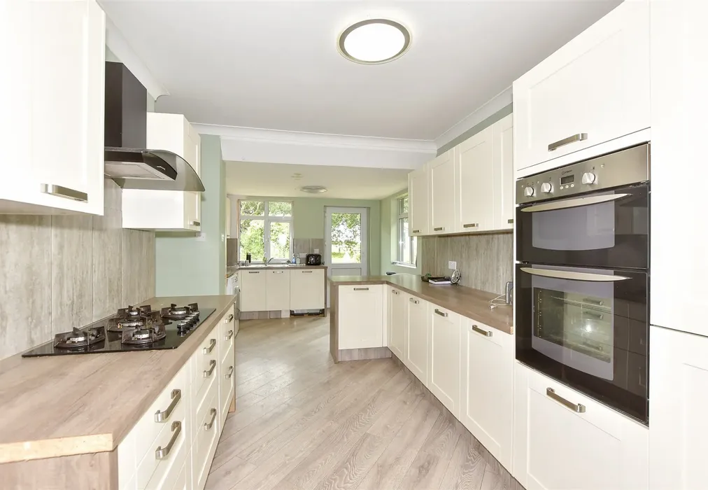 Kitchen - Hythe Road, Dymchurch, Romney Marsh, Kent - Wards of Kent