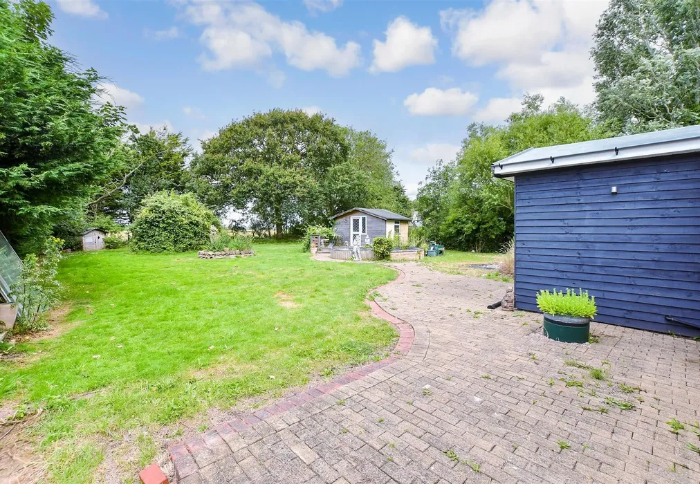 Patio / Decking - Hythe Road, Dymchurch, Romney Marsh, Kent - Wards of Kent