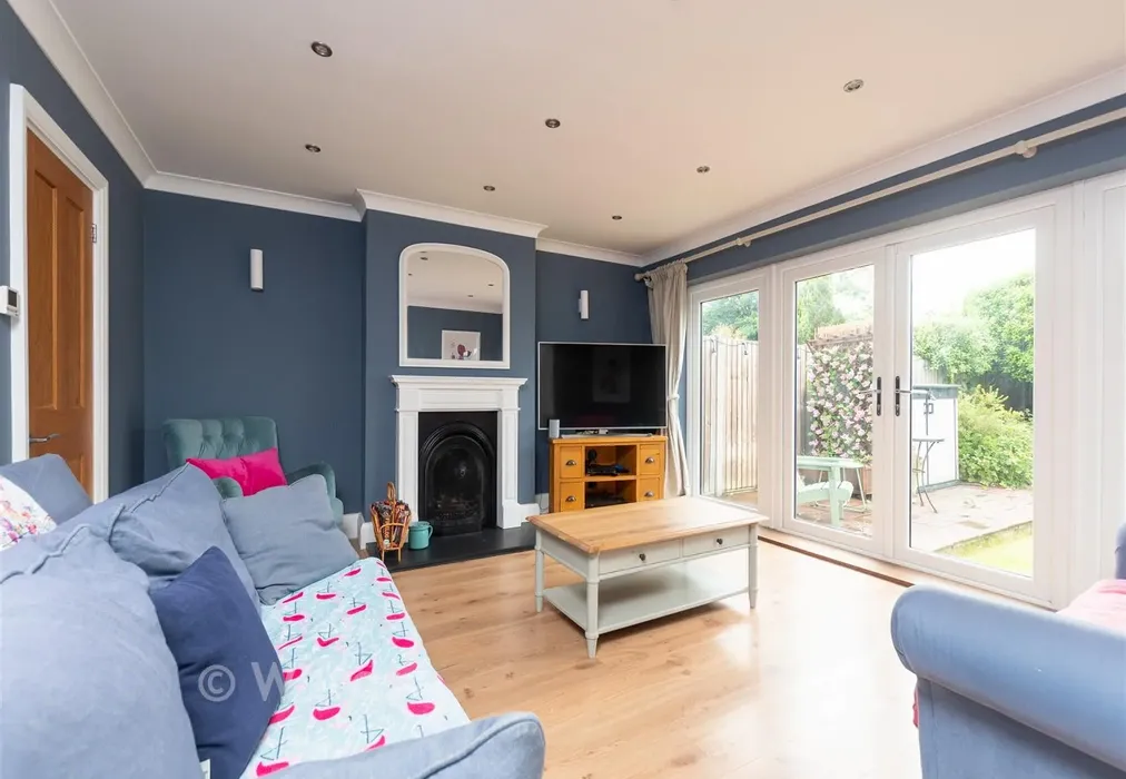 Lounge - Cricketers Drive, Meopham, Kent - Wards of Kent