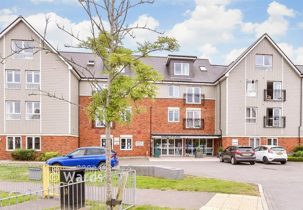 Front Elevation - Pilots View, Chatham, Kent - Wards of Kent