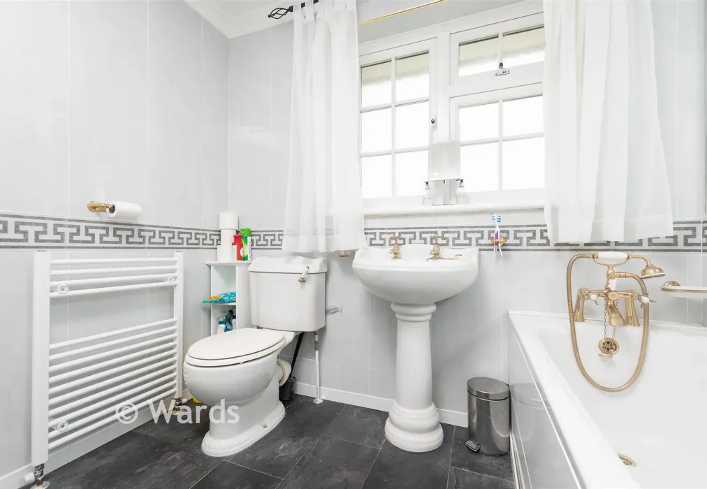 Bathroom - Ash Tree Drive, West Kingsdown, Sevenoaks, Kent - Wards of Kent