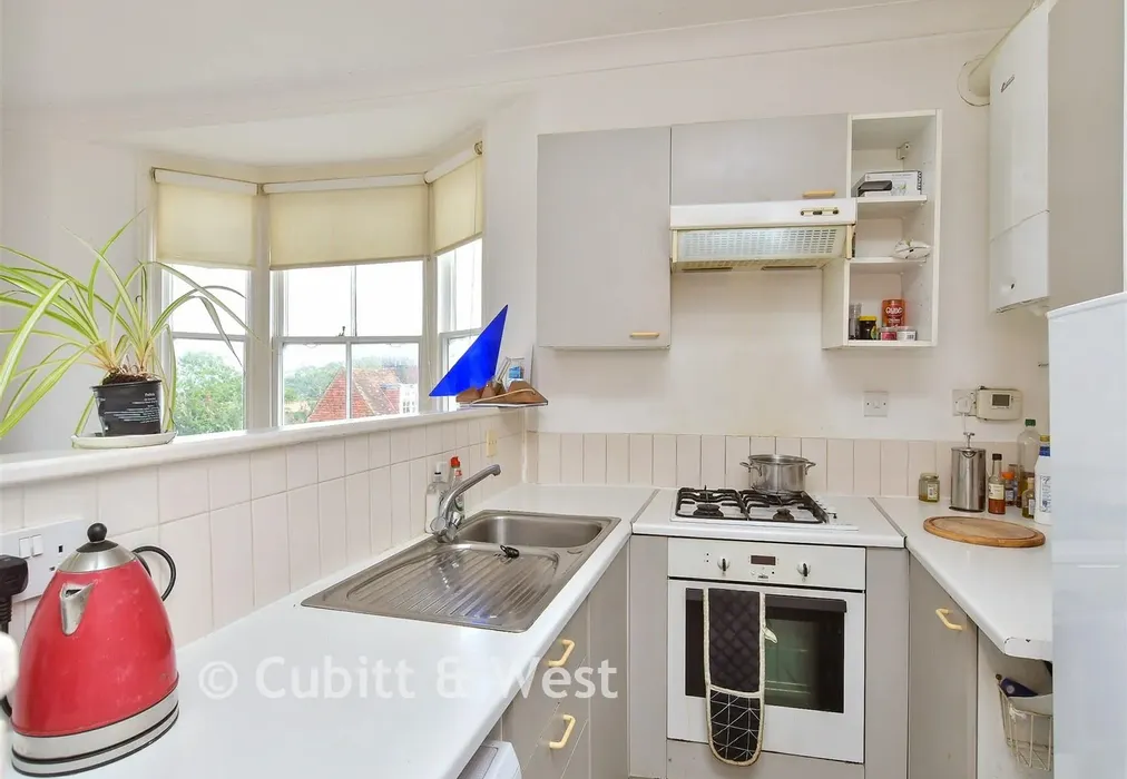 Kitchen - Western Road, Lewes, East Sussex - Wards of Kent