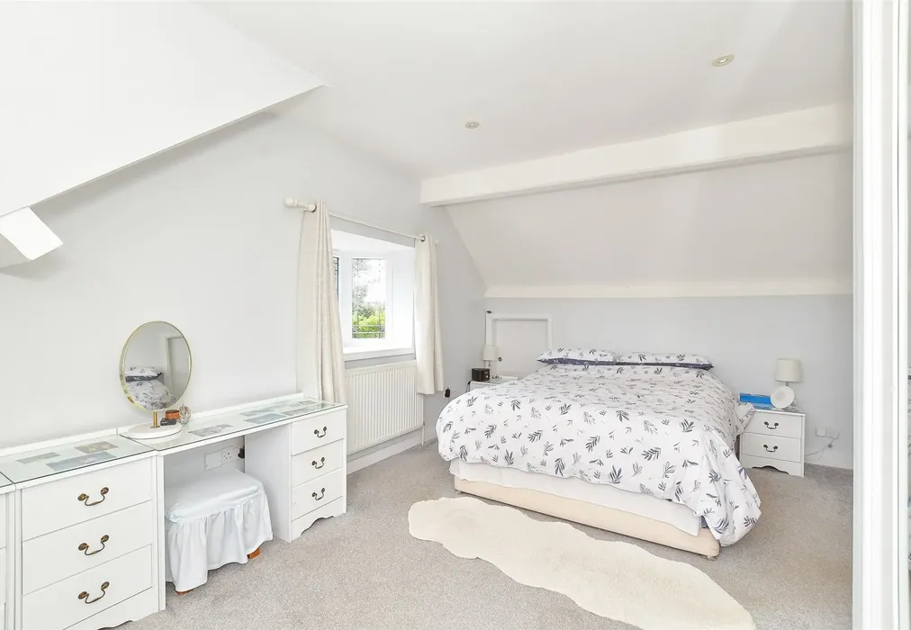 Bedroom 1 - Sefter Road, Bognor Regis, West Sussex - Wards of Kent