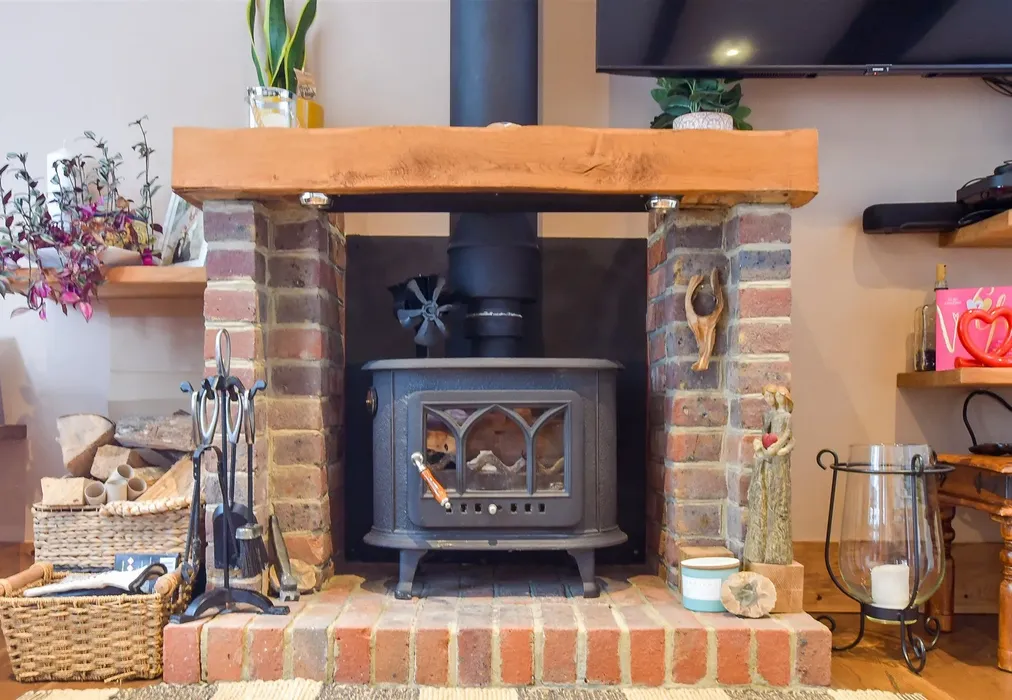 Internal Feature - Sefter Road, Bognor Regis, West Sussex - Wards of Kent
