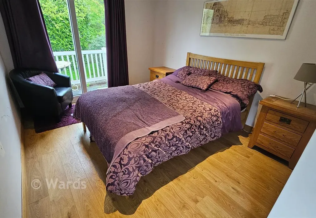 Bedroom - East Hill Road, Knatts Valley, Sevenoaks, Kent - Wards of Kent