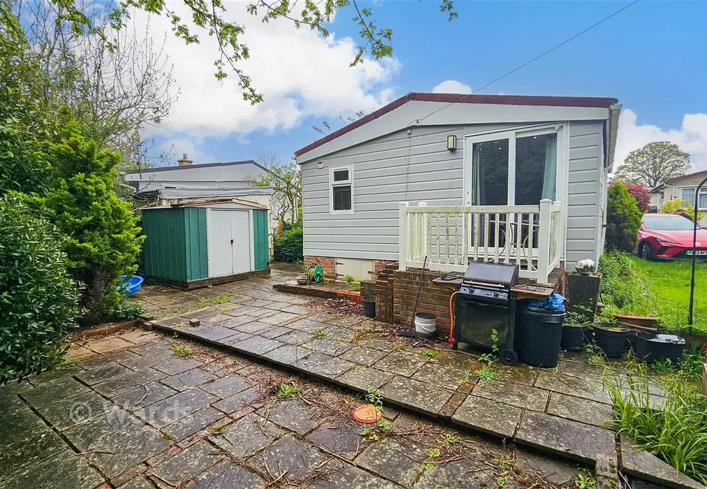 Rear Elevation - East Hill Road, Knatts Valley, Sevenoaks, Kent - Wards of Kent
