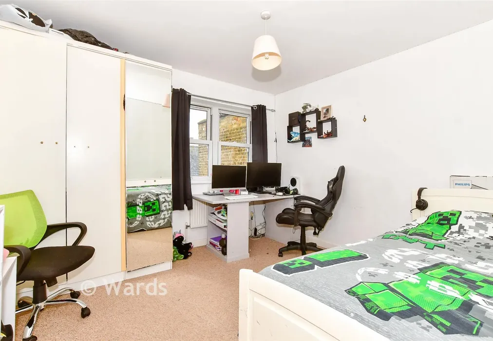 Bedroom 2 - Park Road, Herne Bay, Kent - Wards of Kent